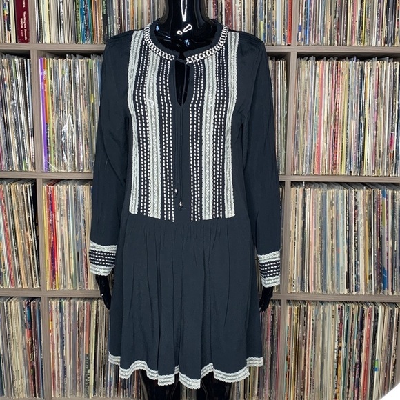 Love Sam Embroidered Bohemian Dress Size Small - Picture 1 of 6